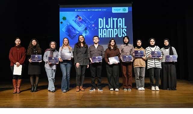 dijital kampuste yetisen 235 genc sertifikalarini aldi