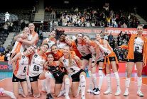 eczacibasi dynavitten 3 0lik net galibiyet