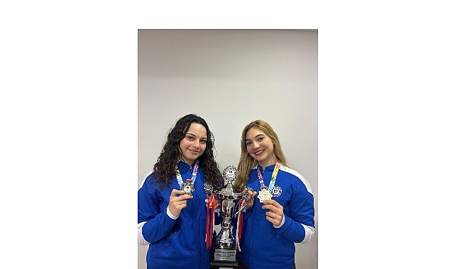 ege universitesi kick boksta zirvede