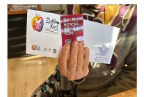 emekliye nefes aldiran destek efeslim kart emeklilerin yaninda olmaya devam ediyor