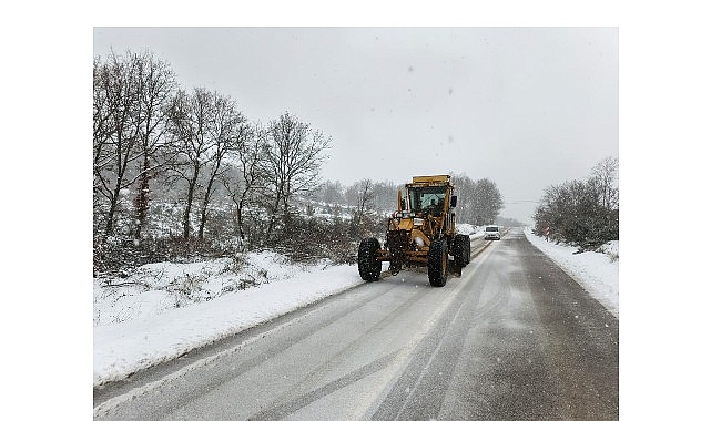 Gemlik’te Karla Mücadele 1 gemlikte karla mucadele