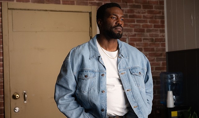 Gerçek Bir Süper Kahraman, Güçlerini Saklamak Zorunda Olduğu Bir Süper Kahraman Filminin Başrolünde! 1 gercek bir super kahraman guclerini saklamak zorunda oldugu bir super kahraman filminin basrolunde