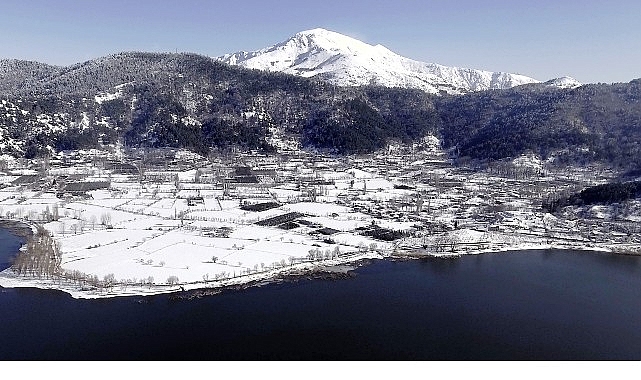 Gölcük Yaylası’nı koruyacak plan için imzalar atıldı 1 golcuk yaylasini koruyacak plan icin imzalar atildi