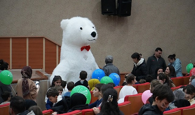 Gölcük’te Çocuklar İçin “Ara Tatil Tiyatro Şenliği” Başladı 1 golcukte cocuklar icin ara tatil tiyatro senligi basladi
