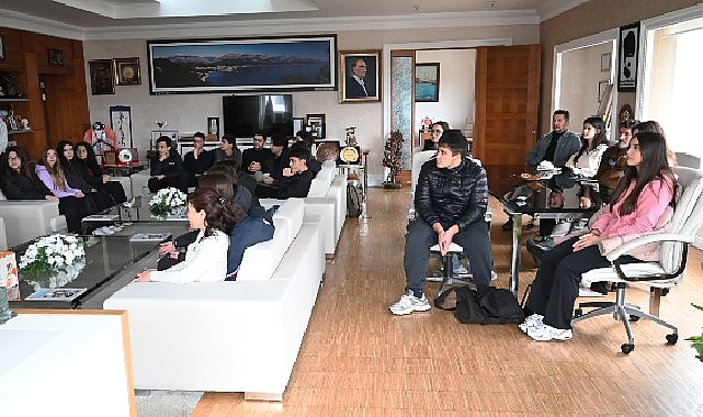 goynuk fen lisesi ile robert kolejinden ortak cip projesi