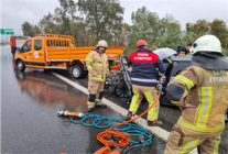 itfaiye ekiplerinden zincirleme trafik kazasina hizli mudahale