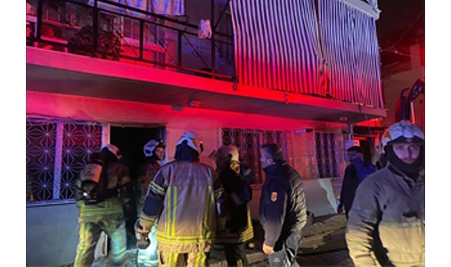 İzmir İtfaiyesi Buca'da yangına müdahale etti 1 izmir itfaiyesi bucada yangina mudahale etti