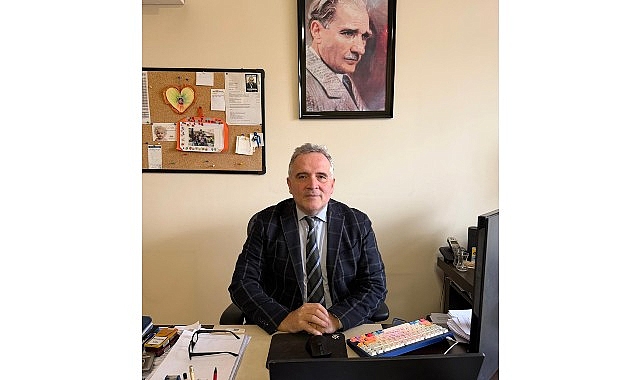 izmir korfezinin hem deprem gecmisi hem de olasi depremlerin riskleri analiz edilecek