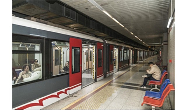izmir metrosunda guvenli ulasim icin gecici sefer duzenlemesi