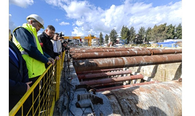 İzmir’in dev projesinde tünel kazıları sona erdi 1 izmirin dev projesinde tunel kazilari sona erdi