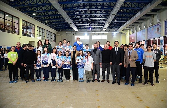 kahramankazanin genc kulaclari madalyalari topladi