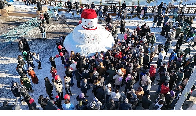 Kardan Adam Eğlencesinde Hem Eğlendik Hem Isındık 1 kardan adam eglencesinde hem eglendik hem isindik