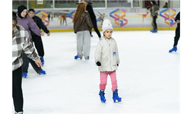 Karne sevinci buzda yaşandı 1 karne sevinci buzda yasandi