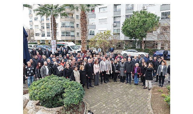 karsiyaka ugur mumcuyu andi