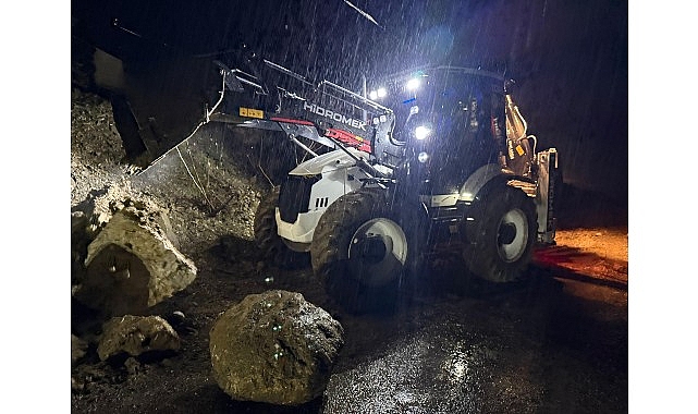 Kemer’de istinat duvarı çöktü 1 kemerde istinat duvari coktu