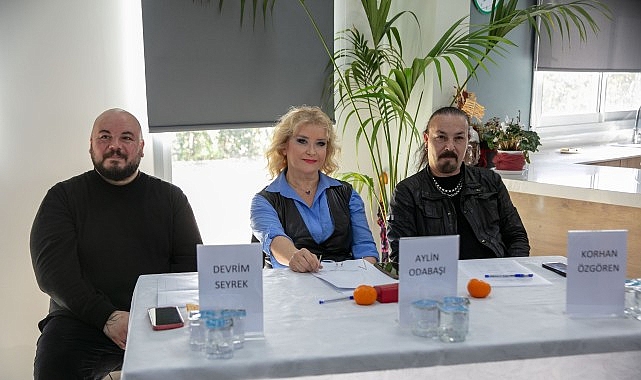 kendine guvenen sesler guzelbahce saglikli yas alma merkezinde yankilandi