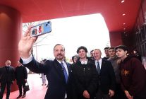 kursad zorludan alev alatli kutuphanesine ovgu