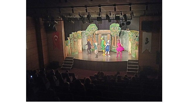 maltepe yariyil cocuk senligi devam ediyor