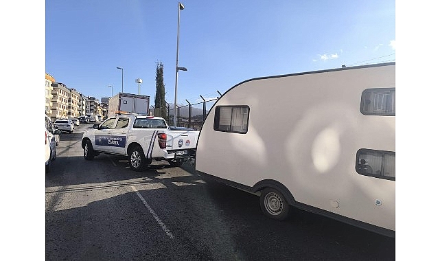 Maltepe’de denetimler sürüyor 1 maltepede denetimler suruyor