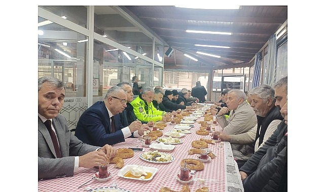 Manisa Büyükşehir Belediyesi, Servis Şoförlerinin Taleplerini Dinledi 1 manisa buyuksehir belediyesi servis soforlerinin taleplerini dinledi