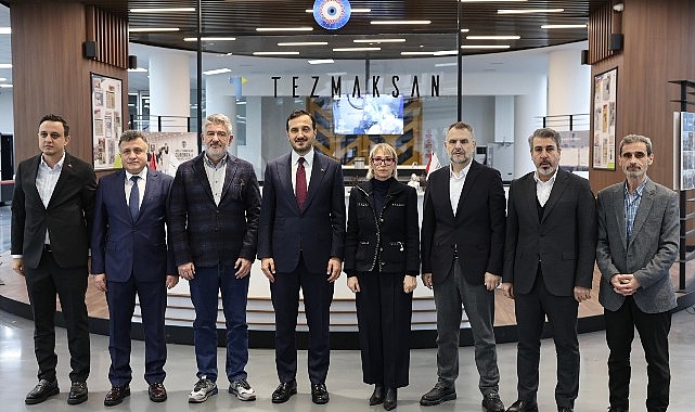 milletvekilleri bayrampasada halkla omuz omuza