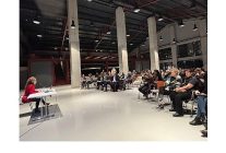 niluferde distopyada kadin kimligi tartisildi