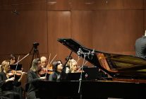 sef giuseppe mengoli ve piyanist cem babacan istanbul devlet senfoni orkestrasi sahnesinde bulustu