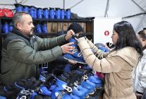 somestir eglencesinin adresi ahmet calik buz pateni pisti oldu