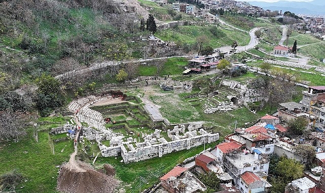 Tarihe yol açılıyor 1 tarihe yol aciliyor