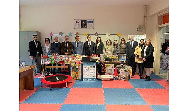 tohum otizm vakfi ve istanbul ozel saint joseph fransiz lisesinin destegiyle atasehirde ozel egitim sinifi yenilendi