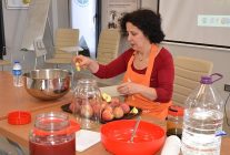 uretici pazarinda cocuklara tohum ailelerine sirke yapim atolyesi