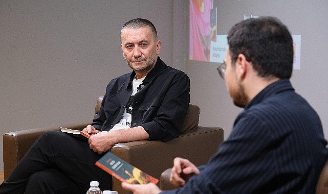 100 Yüze İmza ve Söyleşi Programında Şubat Ayı Konuğu Ömer Erdem Oldu! 1 100 yuze imza ve soylesi programinda subat ayi konugu omer erdem oldu