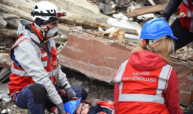 6 Şubat’tan Mahallelere Uzanan Dayanışma 1 6 subattan mahallelere uzanan dayanisma