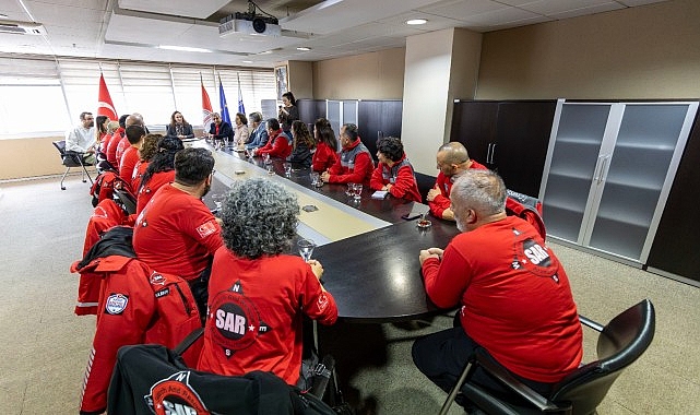 afetlere karsi ornek is birligi karsiyaka belediyesi ve sar guclerini birlestirdi