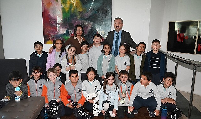 akra kitap gunleri basladi