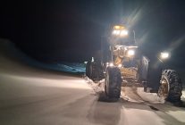 antalya buyuksehir belediyesi ekipleri yagisin izlerini siliyor