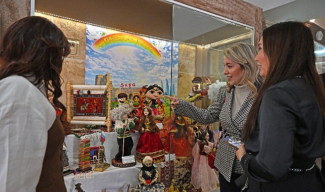 Antalya Oyuncak Müzesi’ne Azerbaycan’dan 26 parçalık bağış 1 antalya oyuncak muzesine azerbaycandan 26 parcalik bagis