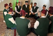 asirlardir suren yakaris notalarla bulustu