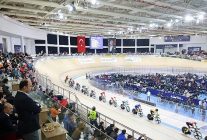 baskan altay avrupa pist bisikleti sampiyonasina katilan sporculara ve emegi gecenlere tesekkur etti