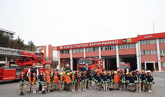 Başkan Altay: “Konya’da 1. Sınıfa Giden 45 Bin Çocuğumuza İtfaiye Eğitimi Veriyoruz” 1 baskan altay konyada 1 sinifa giden 45 bin cocugumuza itfaiye egitimi veriyoruz