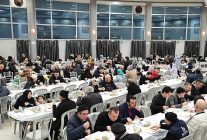 baskan aydin ramazanin samimi atmosferini vatandaslarla yasadi