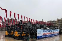 baskan cercioglu buyuksehir belediyesinin arac filosunu 51 milyon liralik yatirim ile guclendirdi