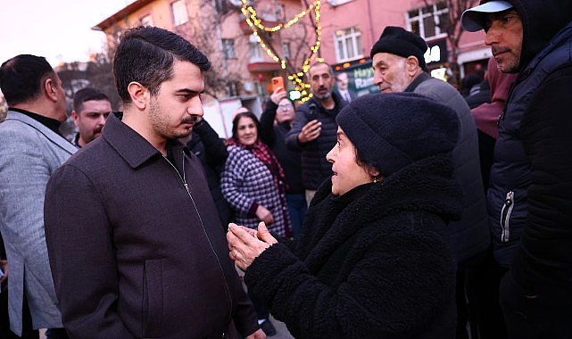 baskan guner iftar cadirinda vatandaslarla bir araya geldi