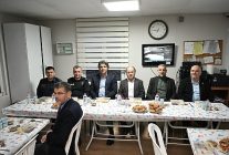 baskan kocamandan polislere tatli surpriz