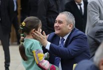 baskan ozarslan cankirililari iftarda bulusturdu