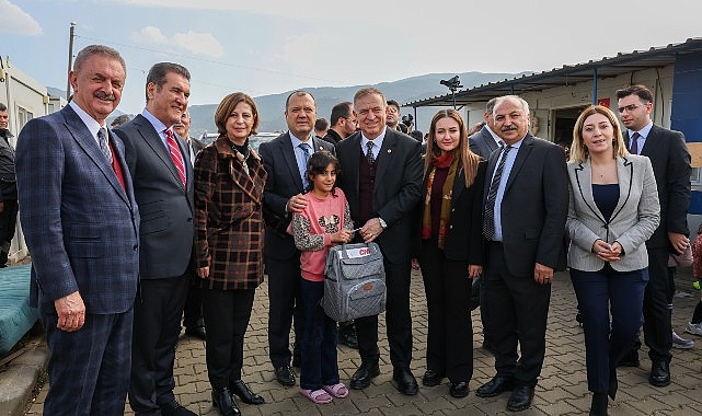 baskan vekili ozdemir deprem bolgesinde