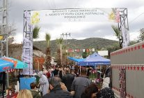 bayindirda nergis ve kuru cicek sevgisi engel tanimadi vatandaslar ureticiyi yalniz birakmadi