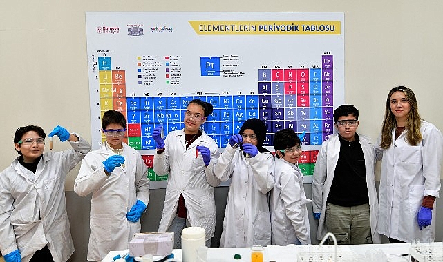 bornovali cocuklarin kis bilim kampi heyecani