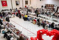 buca belediyesi hediyelik esya pazarina yogun ilgi