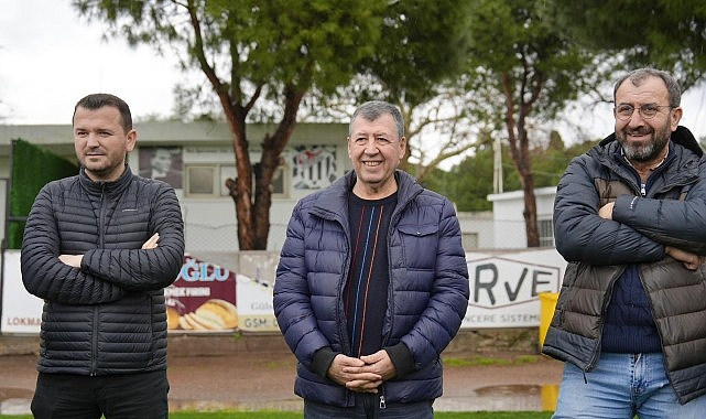 Burhaniye Belediyespor’a Moral Ziyaretleri Gerçekleşti 1 burhaniye belediyespora moral ziyaretleri gerceklesti